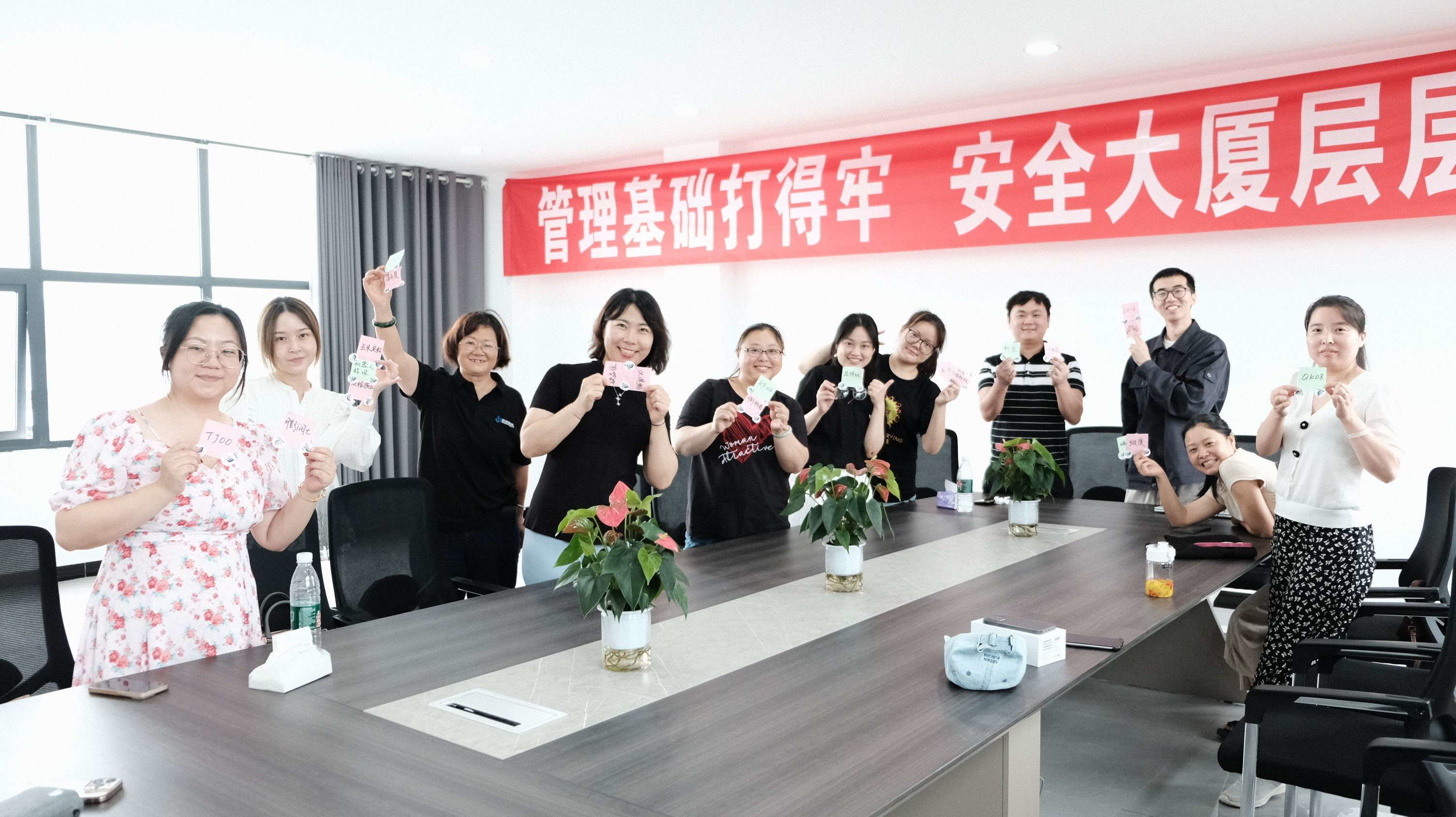 扑睿德州游戏官网集团成都公司丨背上行囊，，，，，，去一线淬炼青春景芒